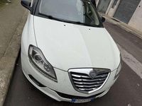 Usata Lancia Delta 120 CV (88 kW) 2010 Utilitaria