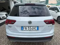 Usata VW Tiguan Allspace Business 150 CV (110 kW) 2018 Grigio SUV