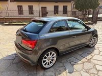 Usata Audi A1 S-Line 105 CV (77 kW) 2015 Grigio Utilitaria