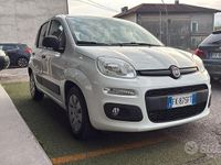 Usata Fiat Panda Lounge 80 CV (58 kW) 2017 Bianco Utilitaria