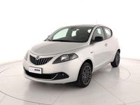 Usata Lancia Ypsilon Gold 70 CV (51 kW) 2022 Grigio Utilitaria