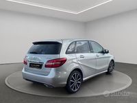 Begagnad Mercedes B200 136 HK (100 kW) 2018 Silver Minibuss
