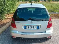 Usata Mercedes A200 140 CV (102 kW) 2009 Berlina