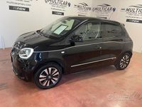 Usata Renault Twingo Techno 60 kW (82 CV) 2022 Nero Utilitaria