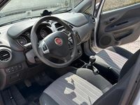 Usata Fiat Grande Punto 77 CV (56 kW) 2017 Grigio Utilitaria