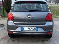 Usata VW Polo Comfortline 75 CV (55 kW) 2017 Grigio Berlina