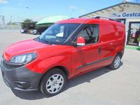 Usata Fiat Doblò Active 77 CV (56 kW) 2019 Rosso Monovolume