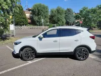 Usata MG ZS Luxury 111 CV (81 kW) 2022 Bianco SUV