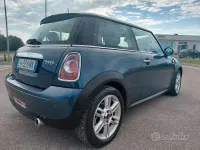 Käytetty Mini Cooper D 111 HP (81 kW) 2011 Sininen Viistoperä