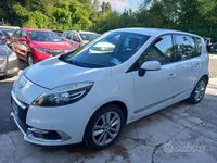 Usata Renault Scénic III Bose Edition 110 CV (80 kW) 2012 Bianco Monovolume