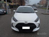 Usata Toyota Yaris Active 72 CV (52 kW) 2022 Bianco Berlina