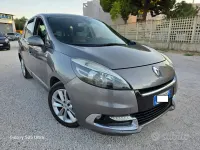 Usata Renault Scénic III Bose Edition 131 CV (96 kW) 2012 Grigio Monovolume