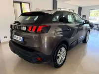Usata Peugeot 3008 Active 131 CV (96 kW) 2023 Grigio SUV