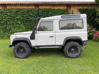 usata Land Rover Defender 90 2.5 td County SW