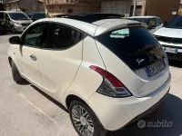 Usata Lancia Ypsilon S 85 CV (62 kW) 2011 Bianco Utilitaria