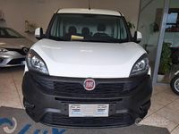 Usata Fiat Doblò 105 CV (77 kW) 2018 Bianco Monovolume