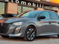 Usata Peugeot 208 Allure 101 CV (74 kW) 2025 Grigio Utilitaria