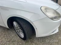 Usata Alfa Romeo Giulietta 120 CV (88 kW) 2011 Bianco Utilitaria