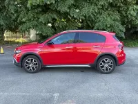 Usata Fiat Tipo Cross 101 CV (74 kW) 2022 Rosso Berlina