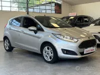 Usata Ford Fiesta Titanium 60 CV (44 kW) 2016 Grigio Utilitaria