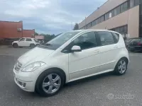 Usata Mercedes A160 Avantgarde 95 CV (69 kW) 2010 Bianco Berlina