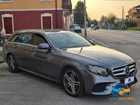 Usata Mercedes E220 Premium Plus 194 CV (142 kW) 2017 Grigio Station wagon