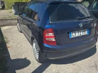 Usata Skoda Fabia Ambiente 75 CV (55 kW) 2005 Blu Berlina