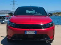 Usata Opel Corsa 101 CV (74 kW) 2025 Rosso Utilitaria