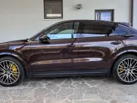 Usata Porsche Cayenne 340 CV (250 kW) 2020 Viola marrone SUV
