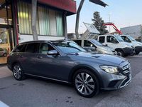 Usata Mercedes E220 All-Terrain Premium Plus 194 CV (142 kW) 2019 Argento Station wagon