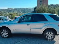 Usata Mercedes ML280 Chrome 190 CV (139 kW) 2006 Grigio SUV