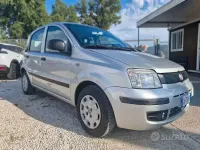 Usata Fiat Panda Active 69 CV (50 kW) 2012 Grigio Utilitaria