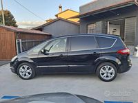 Usata Ford S-MAX Titanium 163 CV (119 kW) 2014 Nero Monovolume