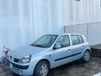 Usata Renault Clio II 58 CV (42 kW) 2002 Grigio Berlina