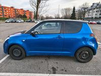 Usata Suzuki Swift 2006 Blu Utilitaria