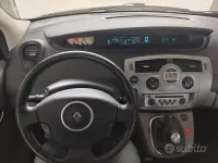 Usata Renault Scenic E-Tech 130 CV (95 kW) 2007 Grigio Monovolume
