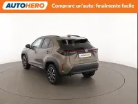 Usata Toyota Yaris Cross Trend 116 CV (85 kW) 2023 Oro SUV