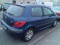 Usata Peugeot 307 70 CV (51 kW) 2003 Blu Berlina
