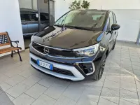 Usata Opel Crossland Elegance 110 CV (80 kW) 2023 Nero SUV