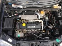 Usata Opel Corsa 2000 Nero Utilitaria