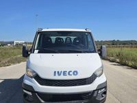 usata Iveco Daily 35C11 2.3 PM-RG Cabinato 7 POSTI CASSONE FISSO