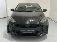 Nuova Toyota Yaris Hybrid Active 100 CV (73 kW) 2026 Nero Berlina