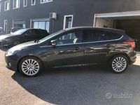 Usata Ford Focus Titanium 116 CV (85 kW) 2011 Grigio Station wagon