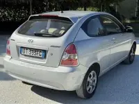 Usata Hyundai Accent Dynamiq 110 CV (80 kW) 2006 Berlina