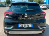 Usata Renault Captur Intens 101 CV (74 kW) 2023 Grigio SUV
