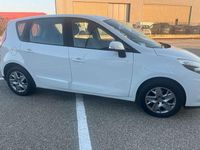 Usata Renault Scénic III Luxe 110 CV (80 kW) 2011 Bianco Monovolume