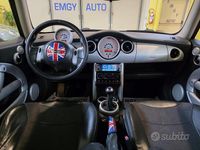 Usata Mini Cooper 116 CV (85 kW) 2004 Rosso Utilitaria