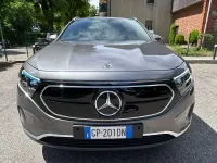 Usata Mercedes EQA250+ 94 kW (129 CV) 2023 Grigio montagna metallizzato SUV