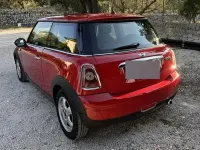 Usata Mini Cooper 109 CV (80 kW) 2009 Rosso Utilitaria