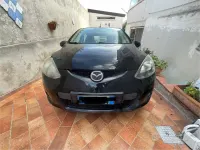 Usata Mazda 2 75 CV (55 kW) 2010 Nero Utilitaria